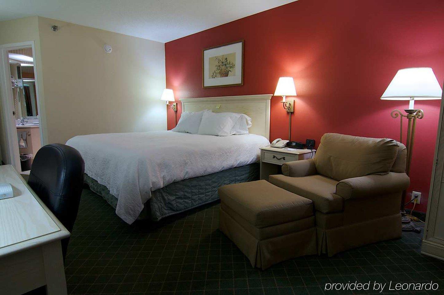 Hampton Inn Winchester-University/ Mall Exteriér fotografie