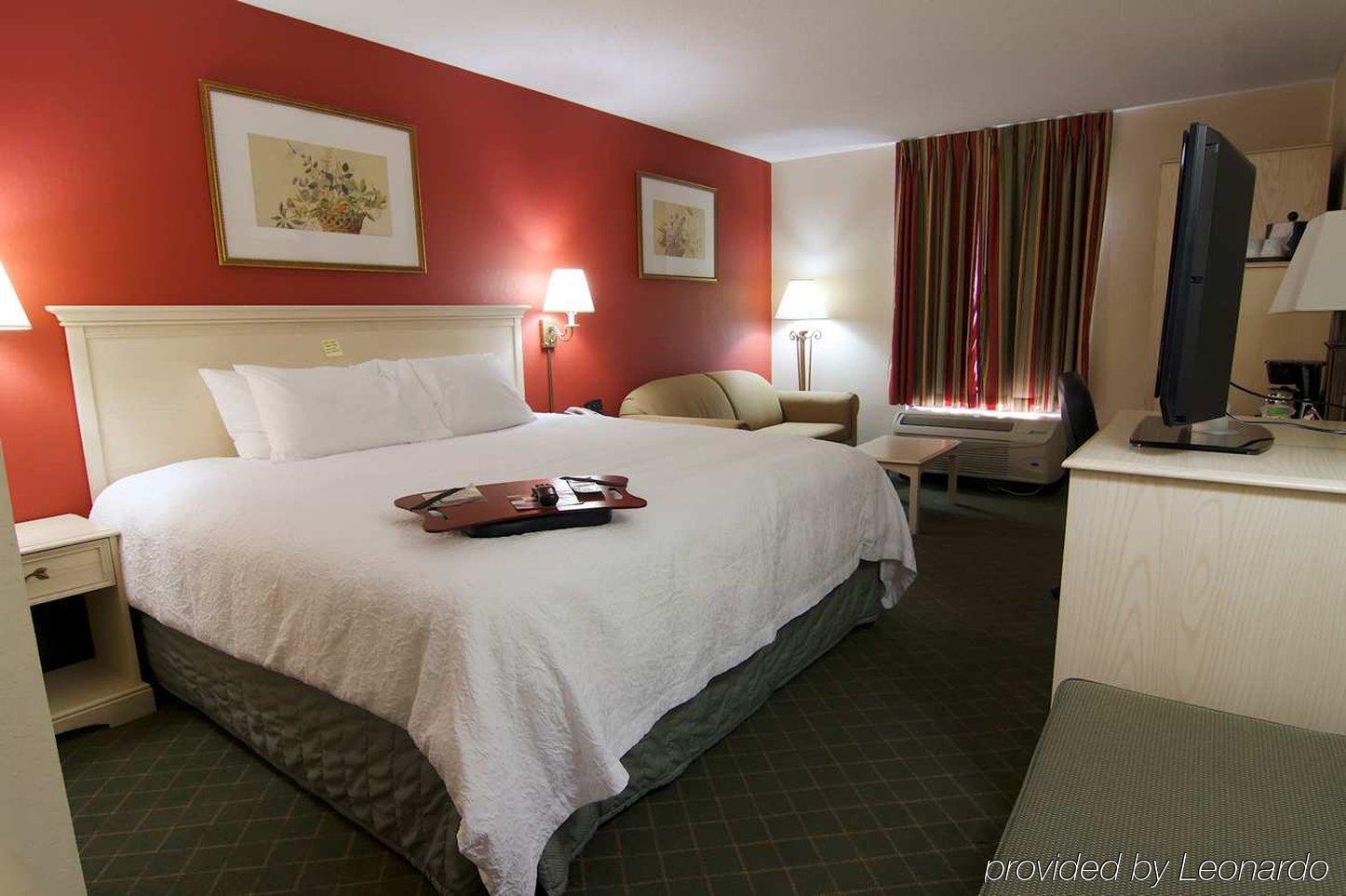 Hampton Inn Winchester-University/ Mall Exteriér fotografie