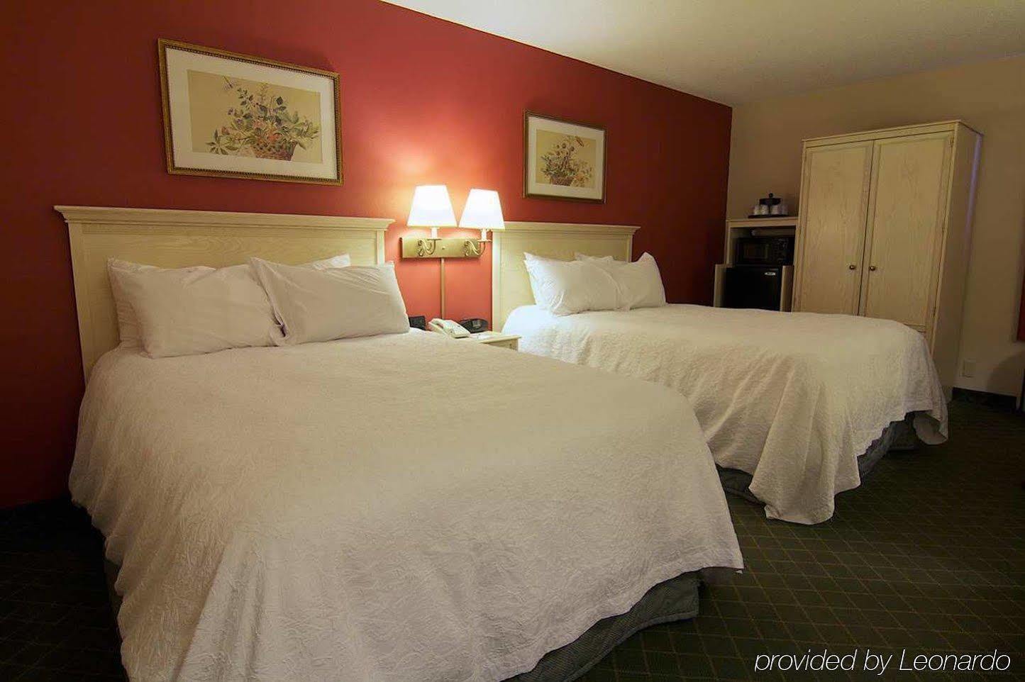 Hampton Inn Winchester-University/ Mall Exteriér fotografie