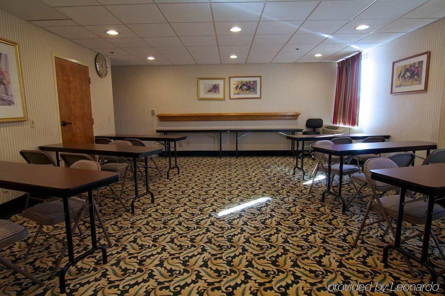 Hampton Inn Winchester-University/ Mall Exteriér fotografie